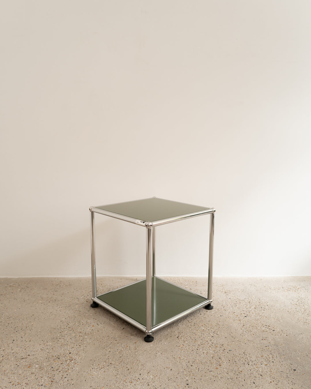 USM Haller side table