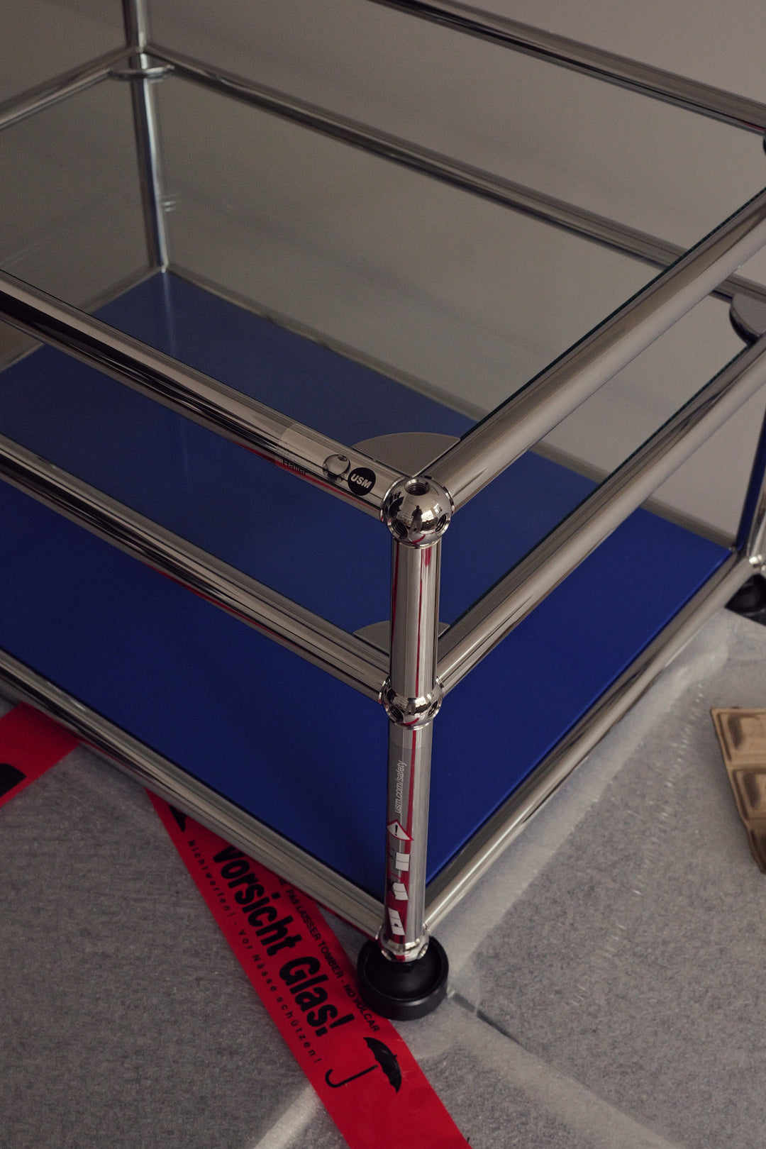 USM Haller side table